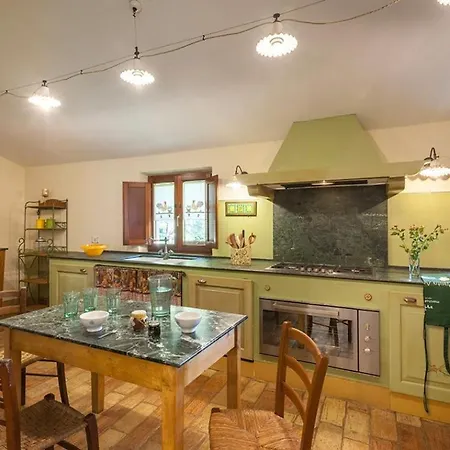 Casannona 펜션 페르모