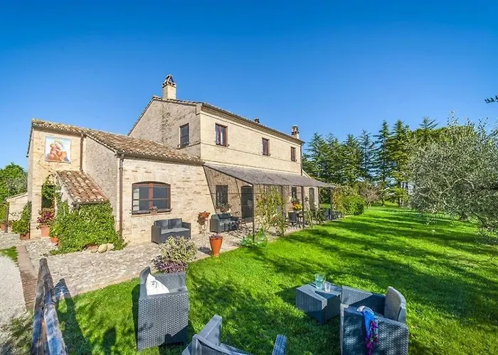 Dom wakacyjny Casannona Fermo